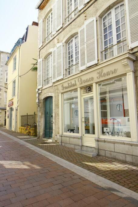 Quartier Historique Du Chateau Bel Appt Meuble Pau Ngoại thất bức ảnh